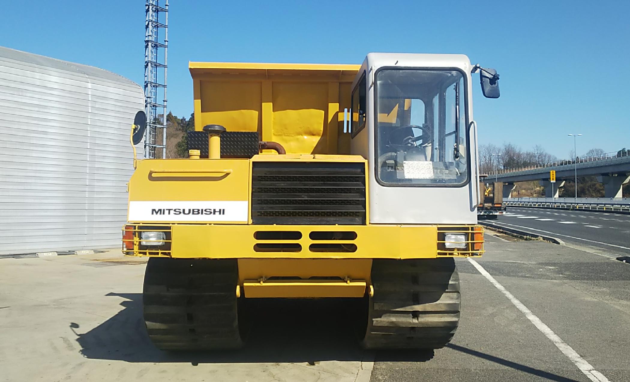 2000 三菱LD1000C クローラーダンプ | 株式会社ワイズオートモービル